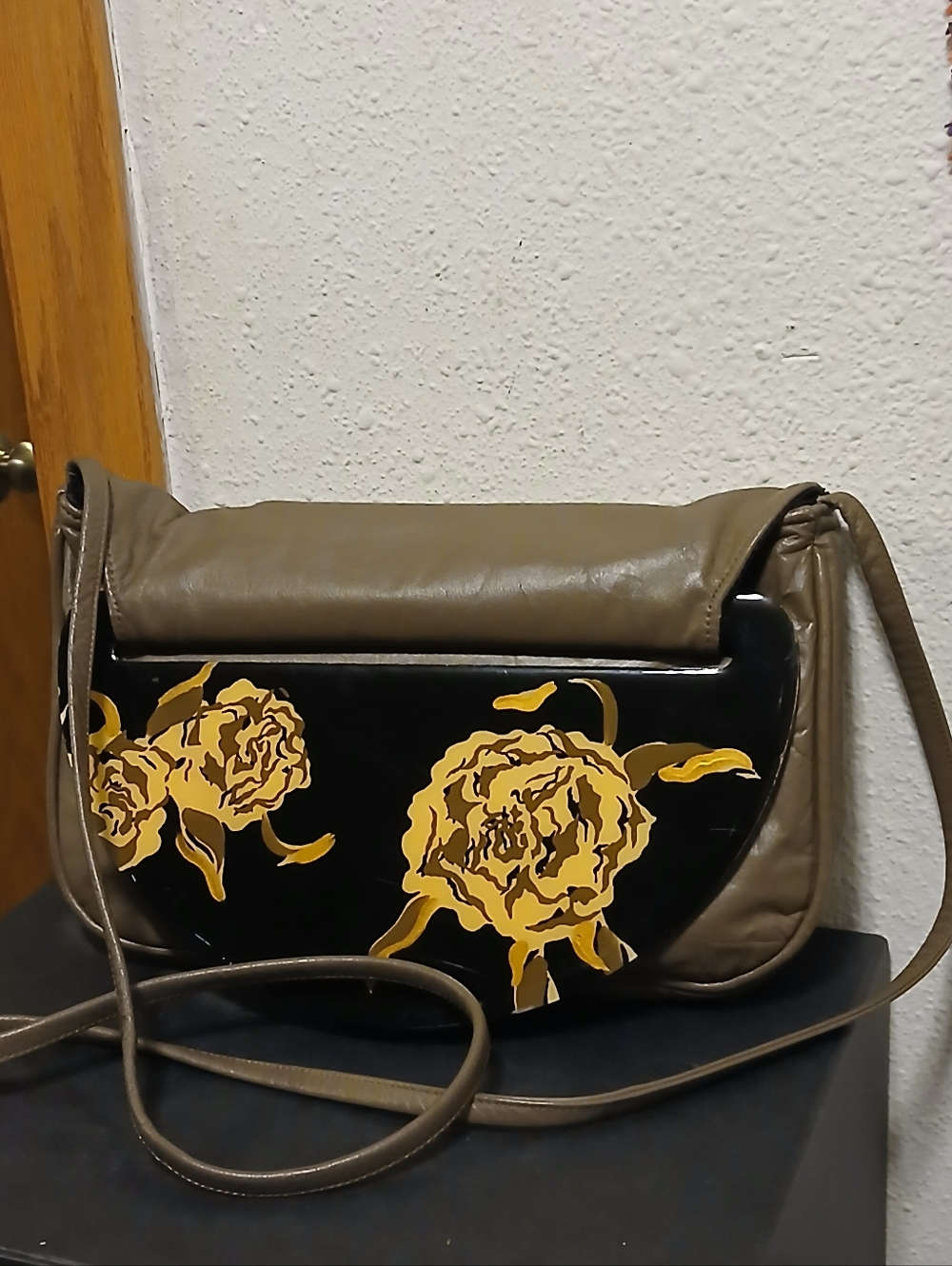 Vintage Karla Jordan Moonbags Leather Floral Crossbody Bag Milwaukee WI